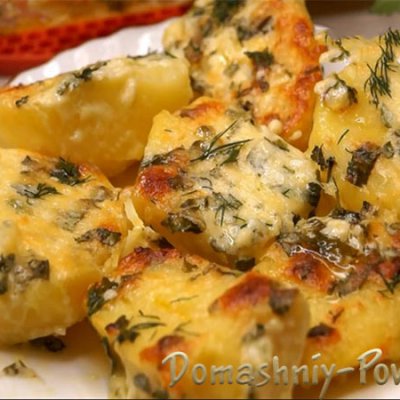 Картофель в духовке с чесноком и сыром рецепт с фото пошагово на сайте Домашний повар