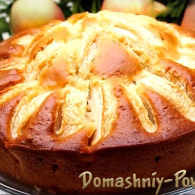 Быстрый пирог с яблоками на кефире, в духовке - рецепт с фото на сайте Домашний повар